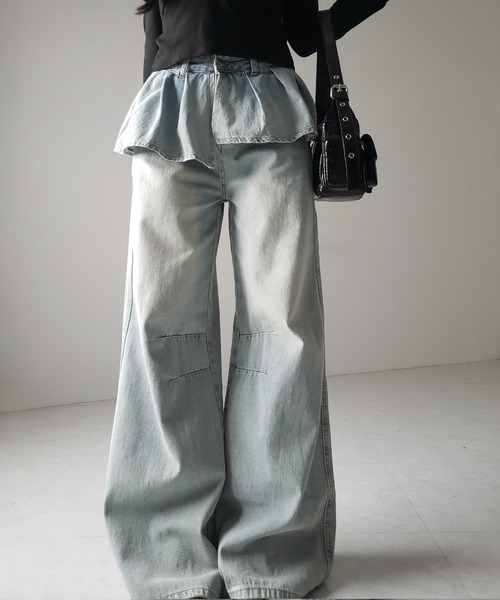 me+em select(ミームセレクト)の「※※【 2color / 4size 】フリルドッキングレイヤードヴィンテージワイドデニム / frll docking layered vintage wide denim(デニムパンツ・レディース・ブルー/ブラック・MEDIUM/SMALL/X-LARGE/LARGE)」の7枚目の写真