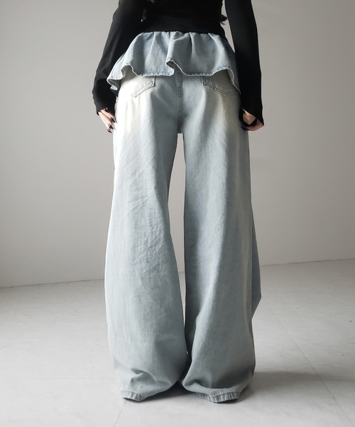 me+em select(ミームセレクト)の「※※【 2color / 4size 】フリルドッキングレイヤードヴィンテージワイドデニム / frll docking layered vintage wide denim(デニムパンツ・レディース・ブルー/ブラック・MEDIUM/SMALL/X-LARGE/LARGE)」の12枚目の写真