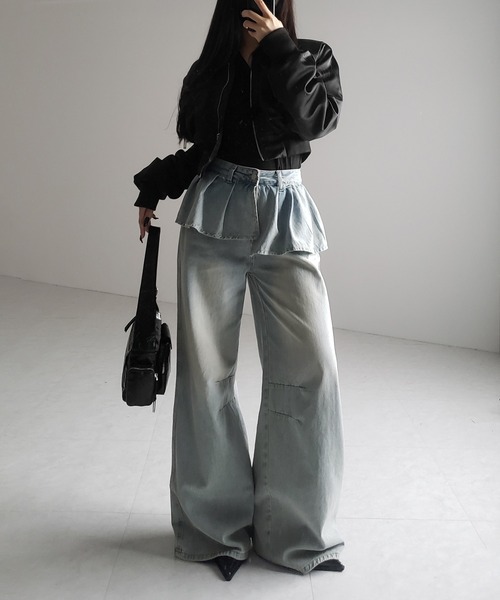 me+em select(ミームセレクト)の「※※【 2color / 4size 】フリルドッキングレイヤードヴィンテージワイドデニム / frll docking layered vintage wide denim(デニムパンツ・レディース・ブルー/ブラック・MEDIUM/SMALL/X-LARGE/LARGE)」の17枚目の写真