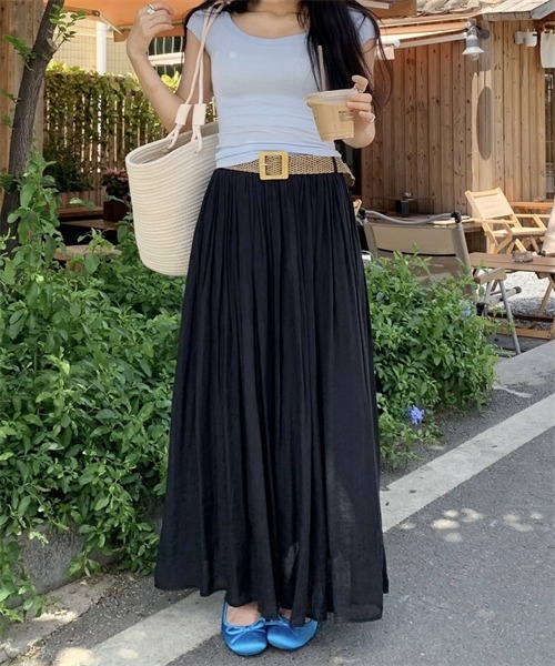 Dream garden(ドリームガーデン)の「マキシ丈ギャザープリーツスカート ベルト付け2点セット(スカート・レディース・オフホワイト/グリーン/黄緑系/ブラック/カーキ/ベージュ/ブルー/テラコッタ・FREE)」の21枚目の写真