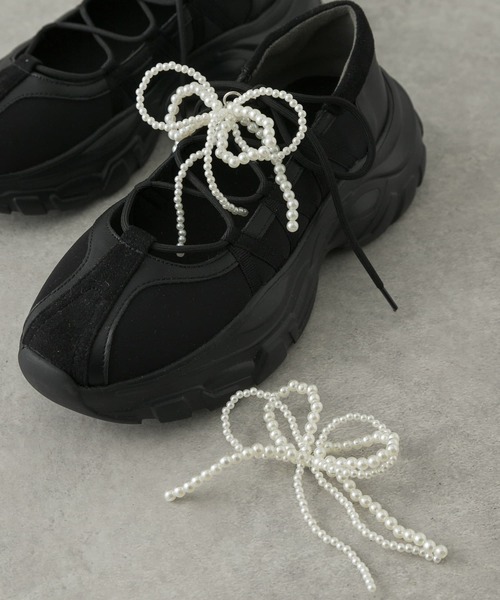 SENSE OF PLACE by URBAN RESEARCH（センスオブプレイスバイアーバンリサーチ）の「『WEB/一部店舗限定』リボンシューズチャーム（チャーム・レディース・オフホワイト・ONE）」の4枚目の写真