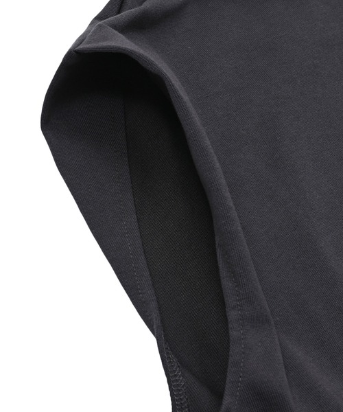 NEW BALANCE(ニューバランス)の「MET24 French Sleeve Tee(Tシャツ/カットソー・レディース・オフホワイト/セージグリーン/ブラック・LARGE/MEDIUM/SMALL)」の20枚目の写真