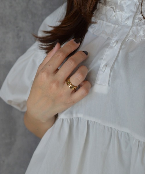 BROTHERHOOD(ブラザーフッド)の「【earyear】Cubic Luxe design peti Volume Ring(リング・レディース・ゴールド/シルバー・MEDIUM/SMALL/LARGE)」の5枚目の写真