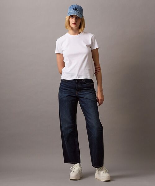 Calvin Klein（カルバン・クライン）の「コットン リラックスド Tシャツ（Tシャツ/カットソー・レディース・ブラック/ホワイト・S/M/L/XS）」の3枚目の写真