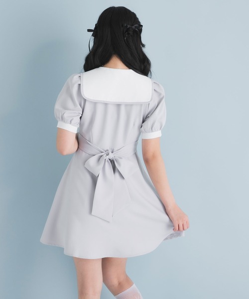 DearMyLoveRose（ディアマイラブローズ）の「配色角襟セーラーパイピングリボンワンピース【大きいサイズ有り】（ワンピース・レディース・ブラック/グレー/ブルー/ブラック系その他/グレー系その他/ブルー系その他/ベビーピンク/ピンク系その他・SMALL/MEDIUM/LARGE/LL/3L）」の17枚目の写真