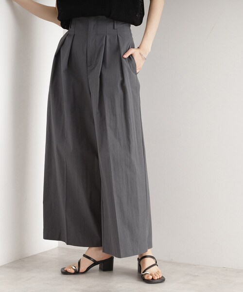THE SHOP TK (ザ ショップ ティーケー )の「◆ハイウエストタックワイドパンツ【洗える】(その他パンツ・レディース・スミクロ/オフホワイト・12/13)」の2枚目の写真