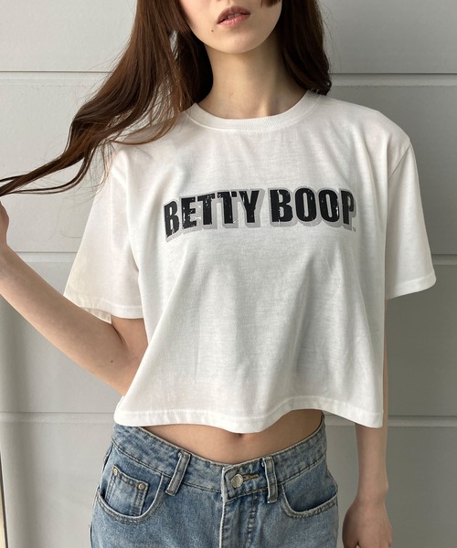 GLAMOROUS JANE(グラマラスジェーン)の「BETTY BOOPプリントショート丈Tシャツ(Tシャツ/カットソー・レディース・ブラック/オフホワイト/チャコールグレー・FREE)」の7枚目の写真