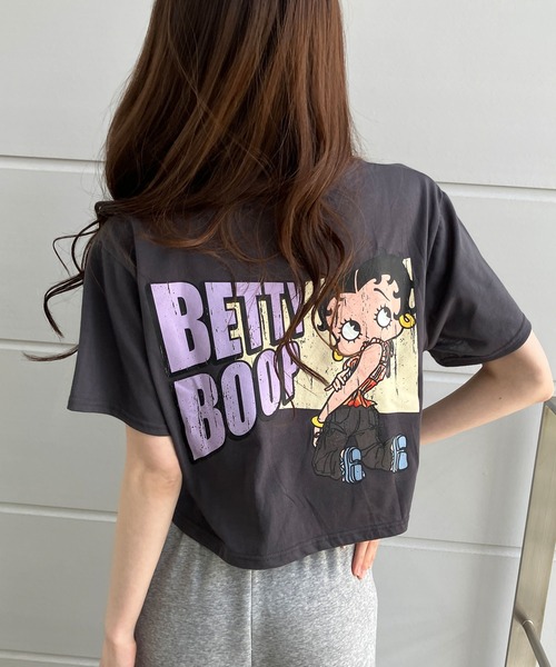 GLAMOROUS JANE(グラマラスジェーン)の「BETTY BOOPプリントショート丈Tシャツ(Tシャツ/カットソー・レディース・ブラック/オフホワイト/チャコールグレー・FREE)」の20枚目の写真
