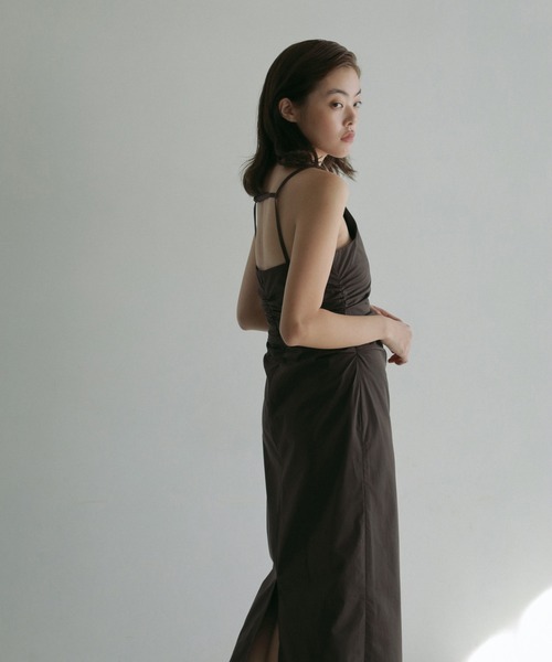anuke（アンヌーク）の「Backopen Shirring Onepiece