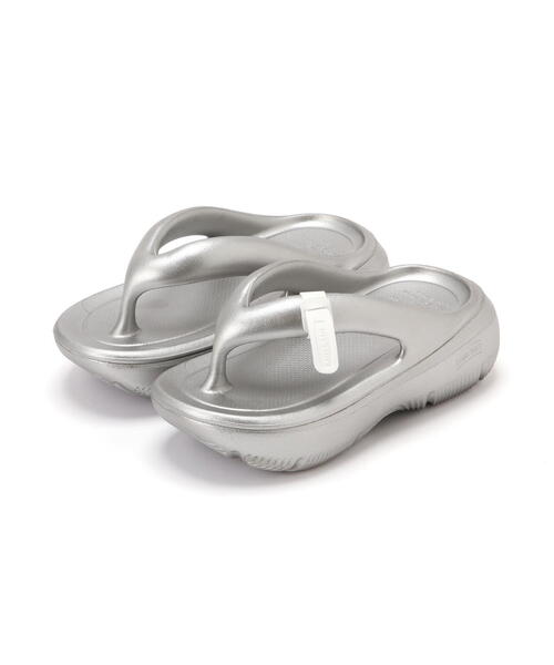 TAW&TOE(トーアンドトー)の「TAW&TOE/トーアンドトー/Zerovity Plumpy(サンダル・レディース・ピンク/シルバー・S/XXS/M/XS)」の8枚目の写真