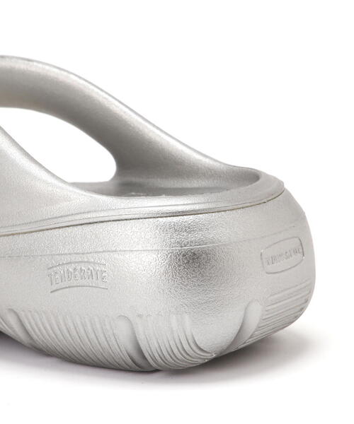 TAW&TOE(トーアンドトー)の「TAW&TOE/トーアンドトー/Zerovity Plumpy(サンダル・レディース・ピンク/シルバー・S/XXS/M/XS)」の11枚目の写真