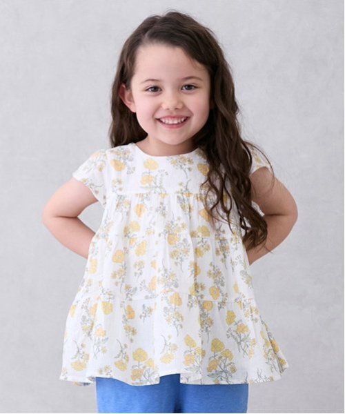 petit main（プティマイン）の「【スマイル/リンク】楊柳チュニック(キッズサイズ)（チュニック・キッズ・レッド/アイボリー/ライトグリーン/ライトピンク/チャコール・120cm/110cm/80ｃｍ/90cm/100cm/130cm）」の2枚目の写真