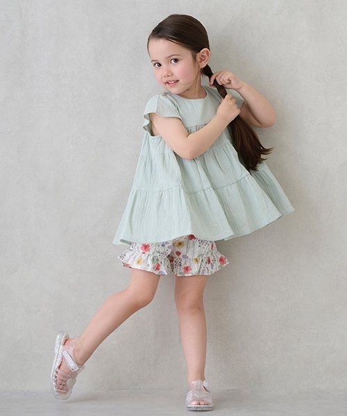 petit main（プティマイン）の「【スマイル/リンク】楊柳チュニック(キッズサイズ)（チュニック・キッズ・レッド/アイボリー/ライトグリーン/ライトピンク/チャコール・120cm/110cm/80ｃｍ/90cm/100cm/130cm）」の10枚目の写真