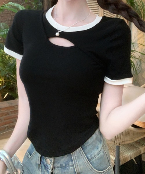 Mejoul（メジュール）の「フロントカットアウト 配色リンガー ピチTシャツ（Tシャツ/カットソー・レディース・ピンク/ホワイト/ブラック/アイボリー・S/M）」の12枚目の写真