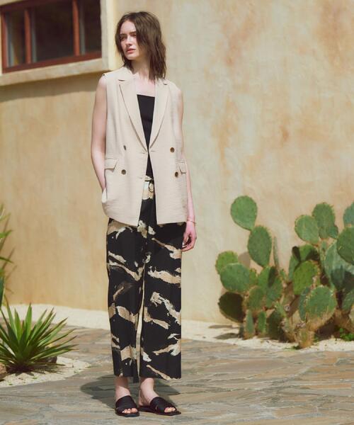 OPAQUE.CLIP（オペークドットクリップ）の「ぼかしアート柄イージーパンツ【洗濯機洗い可】（その他パンツ・レディース・グレー系/ブラック系・38/40/42）」の8枚目の写真