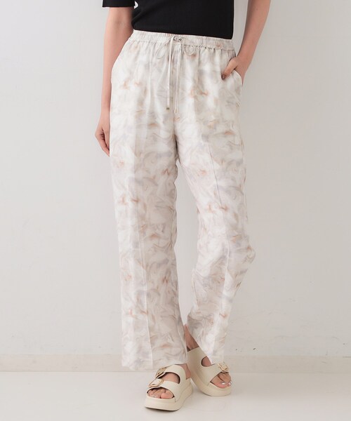 OPAQUE.CLIP（オペークドットクリップ）の「ぼかしアート柄イージーパンツ【洗濯機洗い可】（その他パンツ・レディース・グレー系/ブラック系・38/40/42）」の13枚目の写真