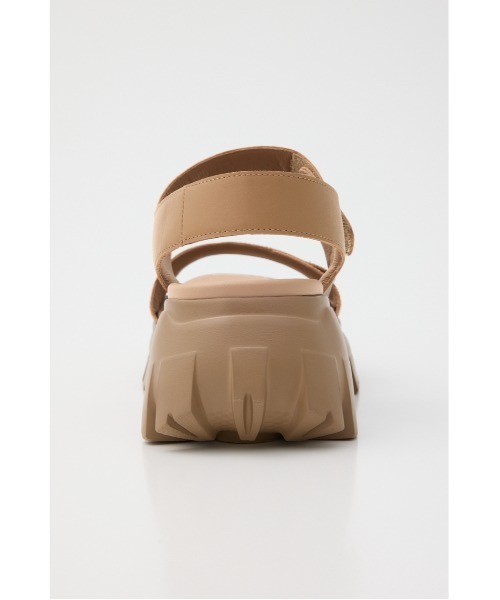 STACCATO（スタッカート）の「Ｗベルトラギットソールサンダル（サンダル・レディース・ホワイト/ブラウン・24.5cm/22.5cm/23cm/23.5cm/24cm）」の9枚目の写真