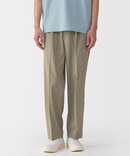 無印良品（ムジルシリョウヒン）の「紳士　風を通すタックテーパードパンツ（その他パンツ・メンズ・ブラウン系/ブラック/ダークネイビー・L/M/S/XL）」の3枚目の写真