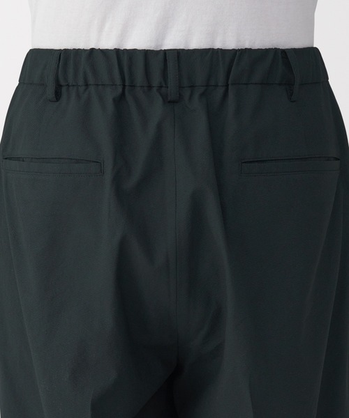 無印良品（ムジルシリョウヒン）の「紳士　風を通すタックテーパードパンツ（その他パンツ・メンズ・ブラウン系/ブラック/ダークネイビー・L/M/S/XL）」の8枚目の写真