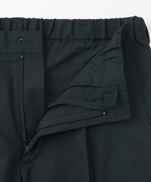 無印良品（ムジルシリョウヒン）の「紳士　風を通すタックテーパードパンツ（その他パンツ・メンズ・ブラウン系/ブラック/ダークネイビー・L/M/S/XL）」の9枚目の写真