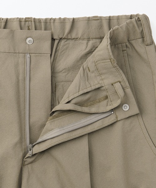 無印良品（ムジルシリョウヒン）の「紳士　風を通すタックテーパードパンツ（その他パンツ・メンズ・ブラウン系/ブラック/ダークネイビー・L/M/S/XL）」の18枚目の写真