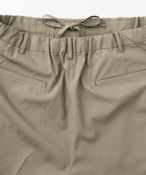 無印良品（ムジルシリョウヒン）の「紳士　風を通すタックテーパードパンツ（その他パンツ・メンズ・ブラウン系/ブラック/ダークネイビー・L/M/S/XL）」の19枚目の写真