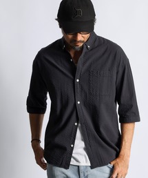 The DUFFER of ST.GEORGE（ザダファーオブセントジョージ）の「SEERSUCKER OVERDYE 3Q SHIRT：シアサッカーストライプ 製品染め 5分袖シャツ（シャツ/ブラウス）」