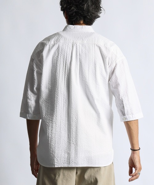 The DUFFER of ST.GEORGE（ザダファーオブセントジョージ）の「SEERSUCKER OVERDYE 3Q SHIRT：シアサッカーストライプ 製品染め 5分袖シャツ（シャツ/ブラウス・メンズ・ネイビー/ブラック/ホワイト・LARGE/MEDIUM/SMALL/X-LARGE）」の11枚目の写真