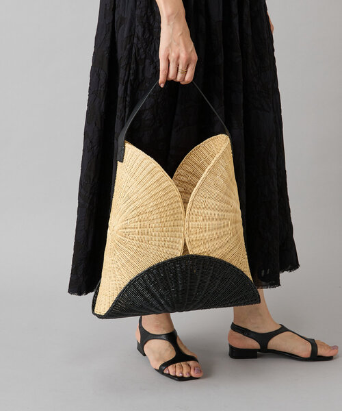 BEARDSLEY（ビアズリー）の「ラタンサークルバッグ（かごバッグ・レディース・サンドベージュ・FREE）」の2枚目の写真