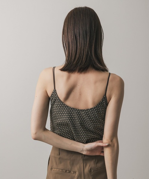 SENSE OF PLACE by URBAN RESEARCH(センスオブプレイスバイアーバンリサーチ)の「パターンダブルストラップキャミ(キャミソール・レディース・ブラック系その他/ブラウン系その他・ONE)」の19枚目の写真