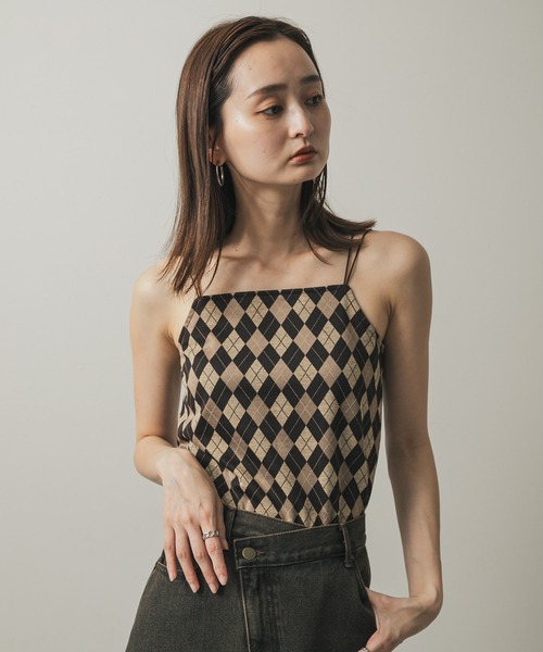 SENSE OF PLACE by URBAN RESEARCH(センスオブプレイスバイアーバンリサーチ)の「パターンダブルストラップキャミ(キャミソール・レディース・ブラック系その他/ブラウン系その他・ONE)」の8枚目の写真