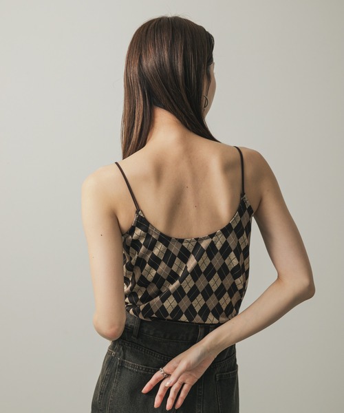 SENSE OF PLACE by URBAN RESEARCH(センスオブプレイスバイアーバンリサーチ)の「パターンダブルストラップキャミ(キャミソール・レディース・ブラック系その他/ブラウン系その他・ONE)」の9枚目の写真