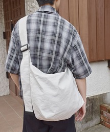 niko and... | ラージショルダーバッグ(ショルダーバッグ)