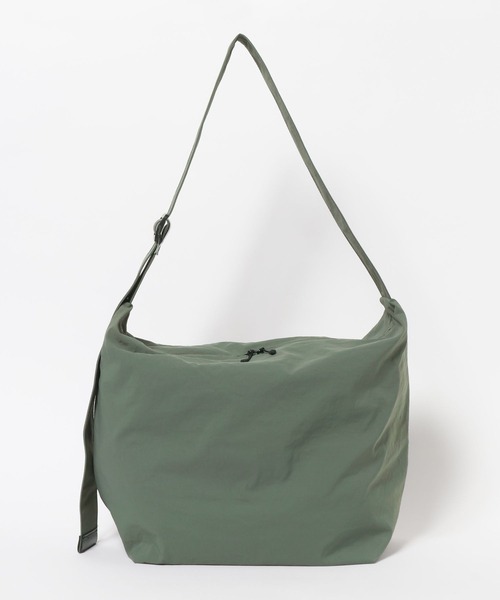 niko and...（ニコアンド）の「ラージショルダーバッグ（ショルダーバッグ・メンズ・オリーブ/ブラック/オフホワイト・FREE）」の20枚目の写真