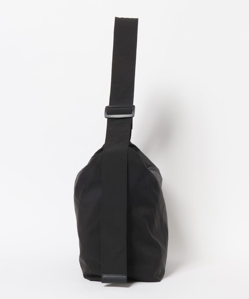 niko and...（ニコアンド）の「ラージショルダーバッグ（ショルダーバッグ・メンズ・オリーブ/ブラック/オフホワイト・FREE）」の21枚目の写真