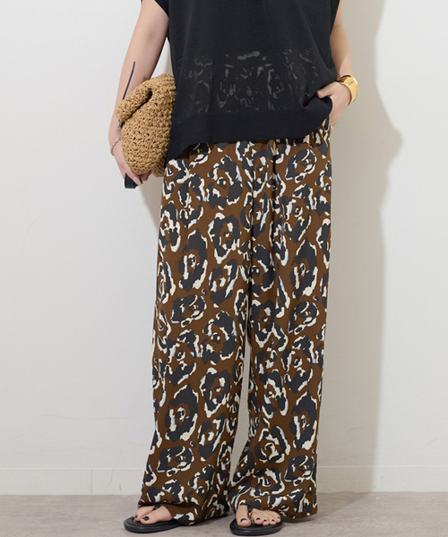 JOURNAL STANDARD relume（ジャーナルスタンダード　レリューム）の「レオパードプリントパンツ（その他パンツ・レディース・ブラウン/ボルドー・FREE）」の6枚目の写真
