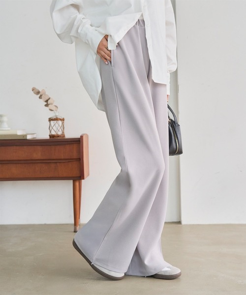 KOBE LETTUCE（コウベレタス）の「[ 選べる4サイズ ] 錯覚美脚ストレッチワイドパンツ（その他パンツ・レディース・アイボリー/ブラック/キャメル/チェリーレッド/チャコール/ブラウン/グレー・L/M/TM/PM/M-Short）」の17枚目の写真