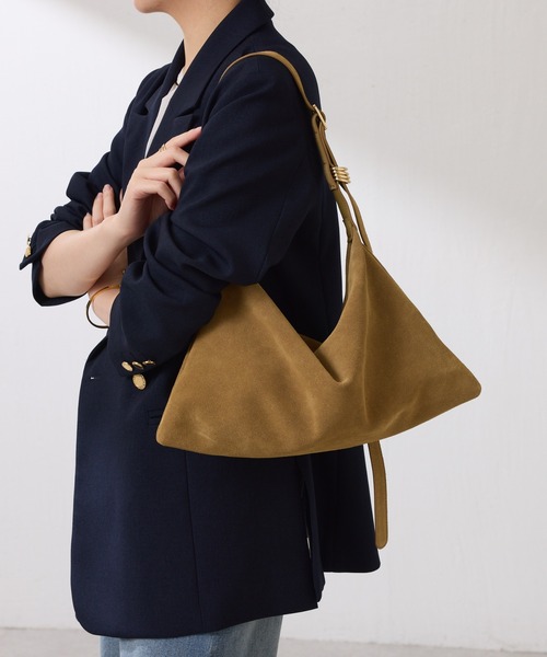 PAPILLONNER（パピヨネ）の「スリムレザーショルダーバッグ（ショルダーバッグ・レディース・ベージュ/ブラック・FREE）」の4枚目の写真