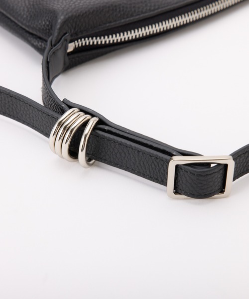 PAPILLONNER（パピヨネ）の「スリムレザーショルダーバッグ（ショルダーバッグ・レディース・ベージュ/ブラック・FREE）」の14枚目の写真