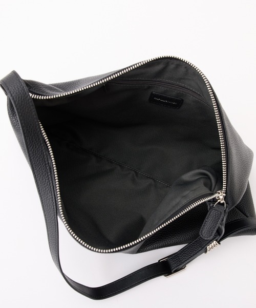 PAPILLONNER（パピヨネ）の「スリムレザーショルダーバッグ（ショルダーバッグ・レディース・ベージュ/ブラック・FREE）」の11枚目の写真