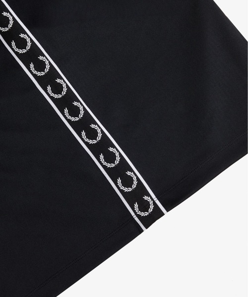 FRED PERRY（フレッドペリー）の「Taped Track Skirt／フレッドペリートラックスカート（スカート・レディース・ブラック・8/10）」の11枚目の写真