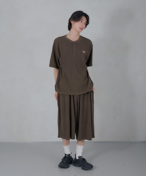 Perushu（ペルーシュ）の「Perushu／NBA ワッフルワイドショーツ（スウェットパンツ・メンズ・ボルドー/ブラウン/ブラック/ネイビー・MEDIUM/LARGE）」の21枚目の写真