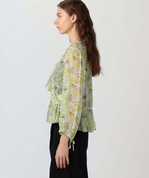 BAUM UND PFERDGARTEN(バウムウンドヘルガーデン)の「BAUM UND PFERDGARTEN MIKAELA シフォンブラウス(シャツ/ブラウス・レディース・ライトグリーン・36)」の4枚目の写真