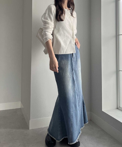 nelliy.（ネルリー）の「オリジナルパッチ付きマーメイドデニムロングスカート（スカート・レディース・ブルー・MEDIUM/LARGE）」の9枚目の写真