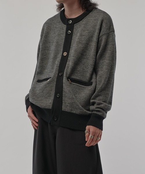 CULLNI（クルニ）の「【CULLNI/クルニ】クルーネックカーディガン（カーディガン/ボレロ・メンズ・グレー/ブラック/モカ・1/2）」の15枚目の写真