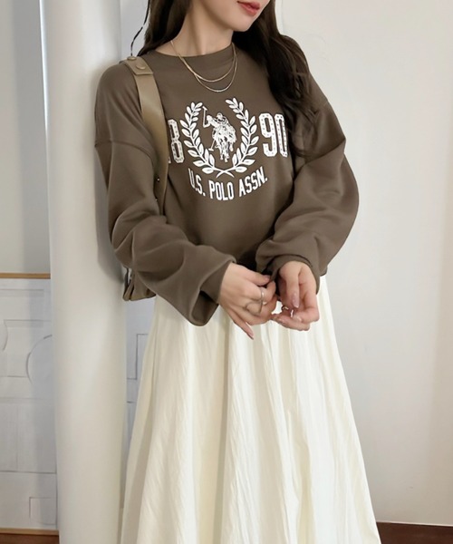 U.S. POLO ASSN.(ユーエスポロアッスン)の「【Ada.別注 U.S. POLO ASSN】カレッジロゴ スタッズデザイン スウェット(スウェット・レディース・ブラック/カーキ/オートミール・M/L)」の12枚目の写真