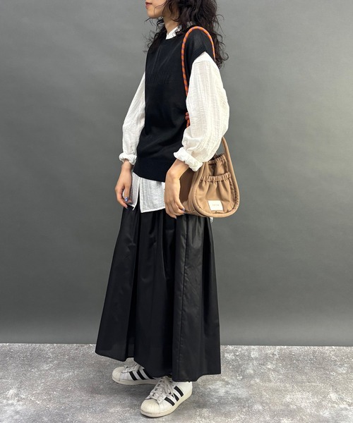 NICOLE white(ニコルホワイト)の「パラコードショルダーバッグ(ショルダーバッグ・レディース・カーキ/ベージュ/ブラック・FREE)」の7枚目の写真