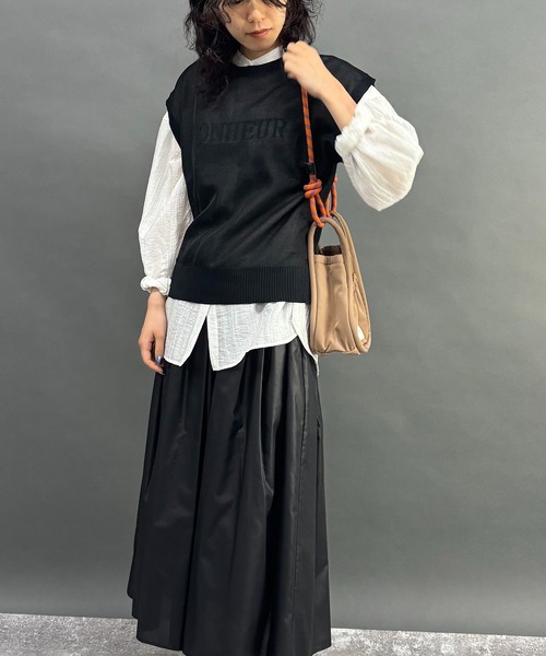 NICOLE white(ニコルホワイト)の「パラコードショルダーバッグ(ショルダーバッグ・レディース・カーキ/ベージュ/ブラック・FREE)」の8枚目の写真