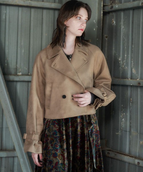 HARE（ハレ）の「スウェードショートトレンチコート(HARE)（トレンチコート・レディース・チャコールグレー/ベージュ/グレー・FREE）」の12枚目の写真