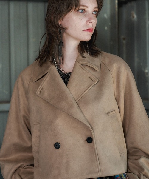 HARE（ハレ）の「スウェードショートトレンチコート(HARE)（トレンチコート・レディース・チャコールグレー/ベージュ/グレー・FREE）」の16枚目の写真